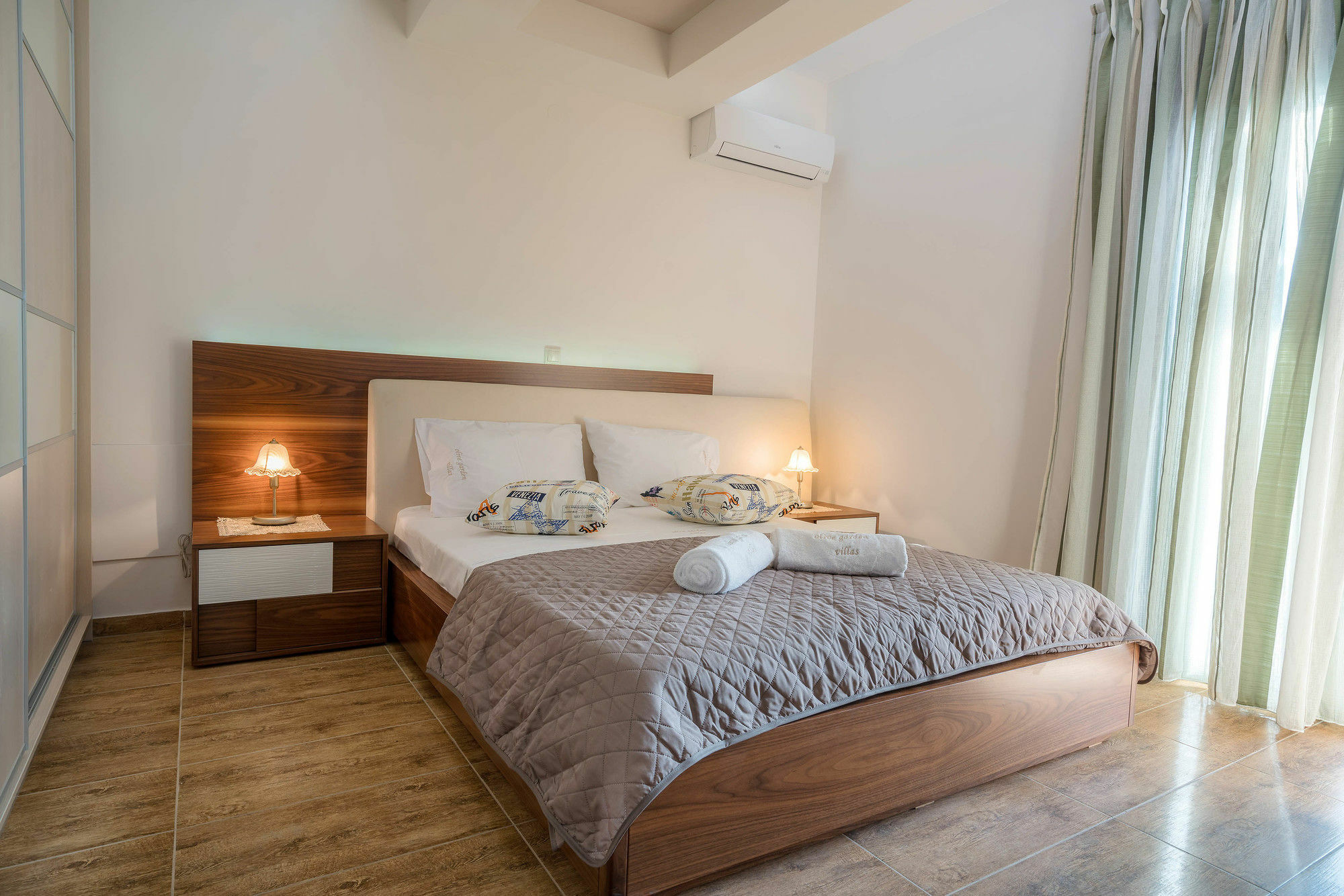 Olive Garden Villas Perama  Экстерьер фото
